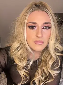 littlebambi26 online show from 03/07/26, 10:07