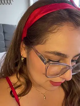 Snapshot of Gabriela-Parker_ chatting on 01/05/25, 06:56 Gabriela-Parker  online show from 01/05/25, 06:56