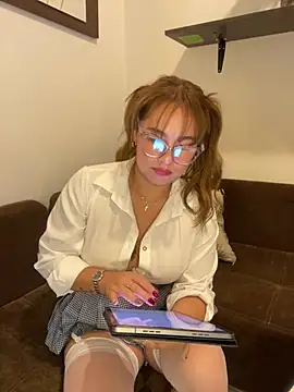 Snapshot of Gabriela-Parker_ chatting on 01/10/25, 09:20 Gabriela-Parker  online show from 01/10/25, 09:20