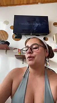 Snapshot of Gabriela-Parker_ chatting on 02/19/25, 09:47 Gabriela-Parker  online show from 02/19/25, 09:47