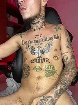 Snapshot of Junihn0 chatting on 01/30/25, 11:34 Junihn0 online show from 01/30/25, 11:34