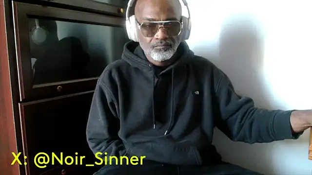 sinnernoir online show from 05/04/26, 01:07