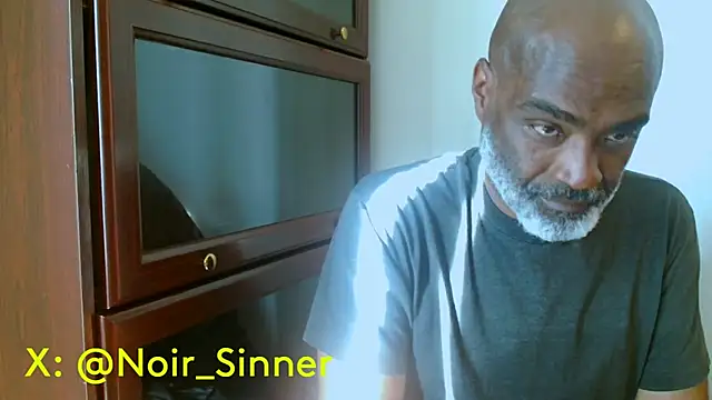sinnernoir online show from 05/17/26, 09:44
