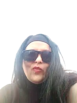 Snapshot of Emily_andre chatting on 03/05/25, 04:46 Emily andre online show from 03/05/25, 04:46