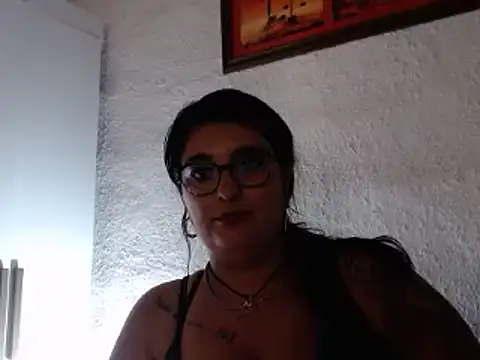 infiernowoman23 online show from 12/26/24, 06:09