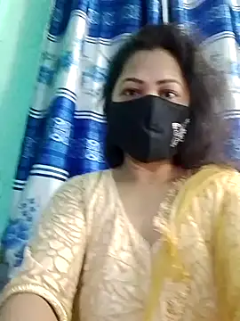 Snapshot of Bithi-Ray chatting on 12/17/24, 01:49 Bithi-Ray online show from 12/17/24, 01:49