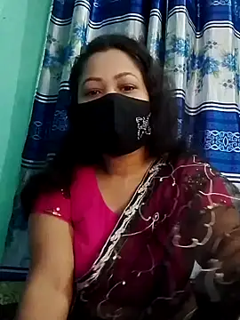 Snapshot of Bithi-Ray chatting on 12/22/24, 07:42 Bithi-Ray online show from 12/22/24, 07:42