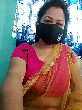 Snapshot of Bithi-Ray chatting on 12/23/24, 08:44 Bithi-Ray online show from 12/23/24, 08:44