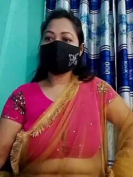 Snapshot of Bithi-Ray chatting on 12/23/24, 04:06 Bithi-Ray online show from 12/23/24, 04:06