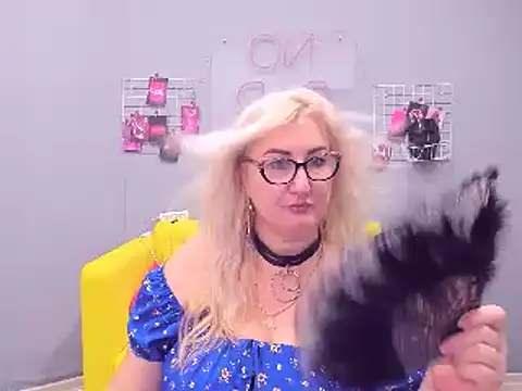 ChristyBrooks online show from 01/20/25, 09:22