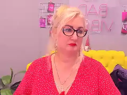 ChristyBrooks online show from 01/21/25, 06:12