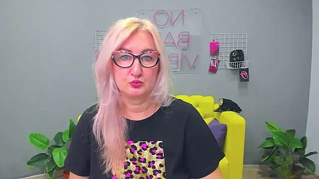 ChristyBrooks online show from 01/25/25, 12:05