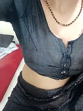 Cute-Aadhvita online show from 09/17/25, 03:24