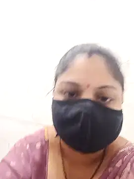Snapshot of Cute-Aadhvita chatting on 04/24/26, 01:52 Cute-Aadhvita online show from 04/24/26, 01:52
