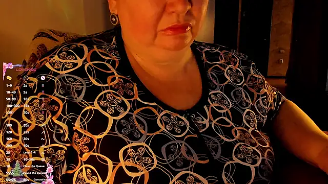 Snapshot of SexxyDreams1 chatting on 12/21/24, 08:39 SexxyDreams1 online show from 12/21/24, 08:39