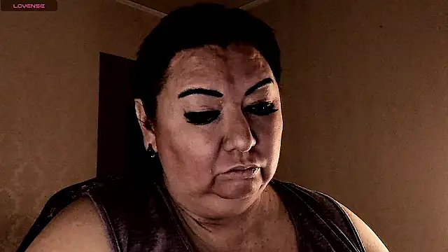 SexxyDreams1 online show from 02/01/26, 04:00