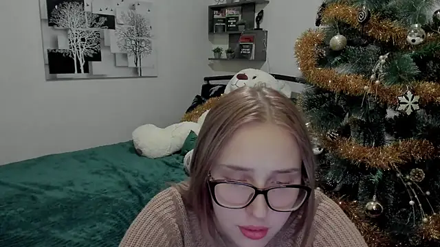 LinaTruly online show from 01/10/25, 12:06