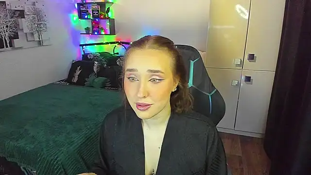 LinaTruly online show from 02/07/26, 10:13