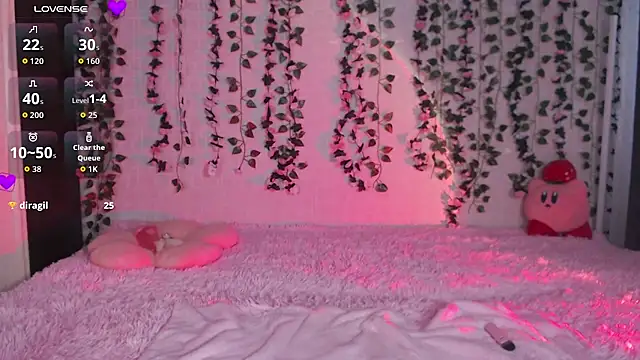 Lessy Lasska online show from 10/30/25, 04:03