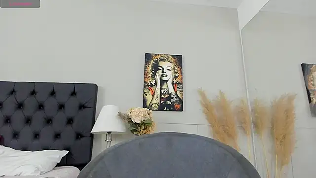 Robin Rief online show from 03/13/25, 08:48