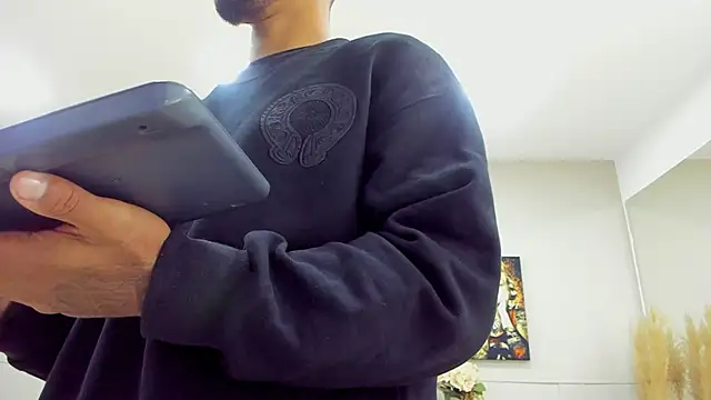 Robin Rief online show from 03/19/25, 03:09