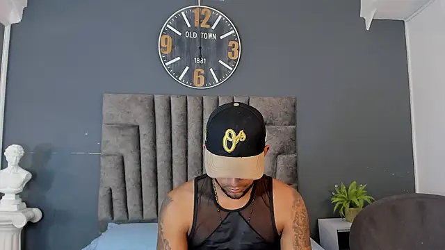 Robin Rief online show from 03/24/26, 07:52