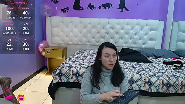 JeremmyAndStacy online show from 03/21/25, 05:23