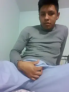 Snapshot of elias5031 chatting on 12/28/24, 09:51 elias5031 online show from 12/28/24, 09:51