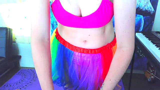  hellostormy  online show from 10/03/25, 04:48