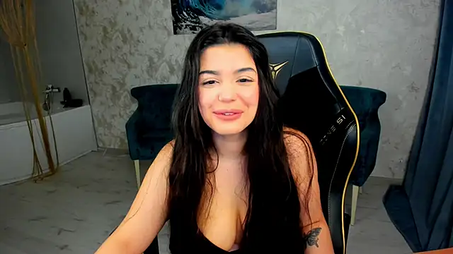 AlluringAriel online show from 03/15/26, 04:18