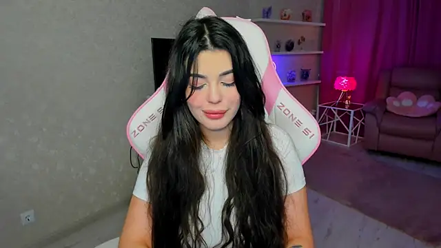 AlluringAriel online show from 04/16/26, 11:22