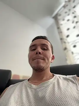 adam-rivera online show from 04/04/26, 03:09