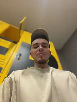 adam-rivera online show from 04/21/26, 06:55