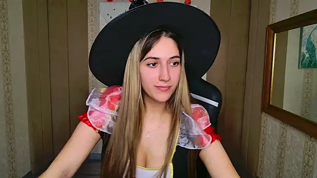 Teresa Stane online show from 10/28/25, 06:39