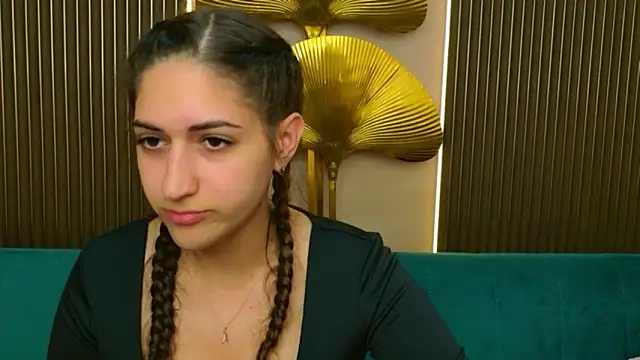 Teresa Stane online show from 04/21/26, 10:32