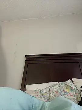 1prettygem online show from 12/19/24, 04:24