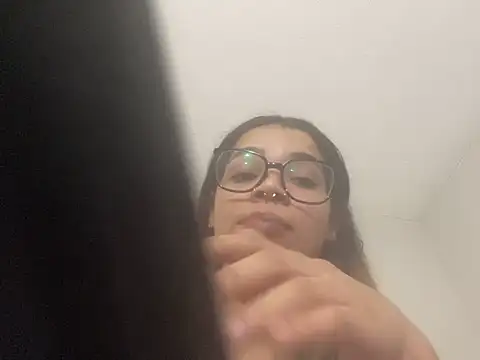 1prettygem online show from 01/27/25, 03:37