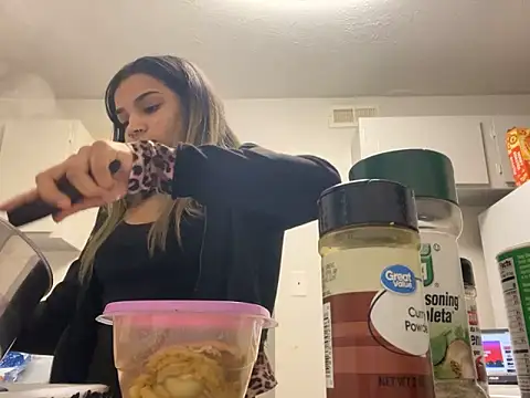 1prettygem online show from 01/28/25, 10:01