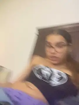 1prettygem online show from 02/05/25, 01:58