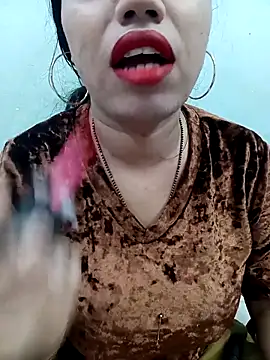 Haniya-143 online show from 12/14/25, 10:25