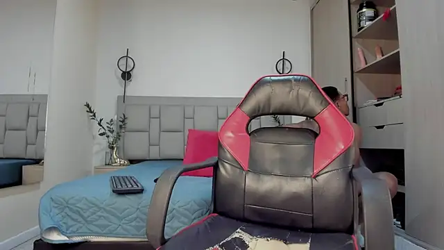 JEFFREY COTTOM online show from 11/22/25, 11:31