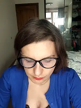 Snapshot of Magic__smile chatting on 03/17/25, 11:21 Magic smile online show from 03/17/25, 11:21