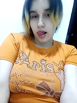 Snapshot of Keidy_rojas1 chatting on 02/04/25, 04:05 Keidy rojas1 online show from 02/04/25, 04:05