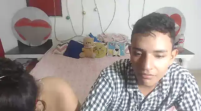 Snapshot of PartySexting chatting on 01/15/25, 02:38 PartySexting online show from 01/15/25, 02:38