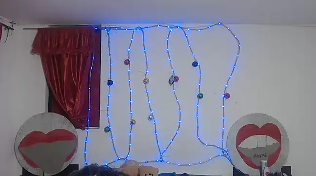 Snapshot of PartySexting chatting on 01/26/25, 08:14 PartySexting online show from 01/26/25, 08:14