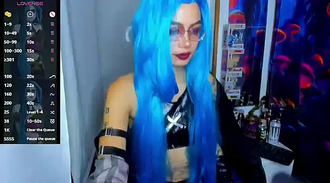 Snapshot of _sakae_ chatting on 12/28/24, 11:16 sakae online show from 12/28/24, 11:16