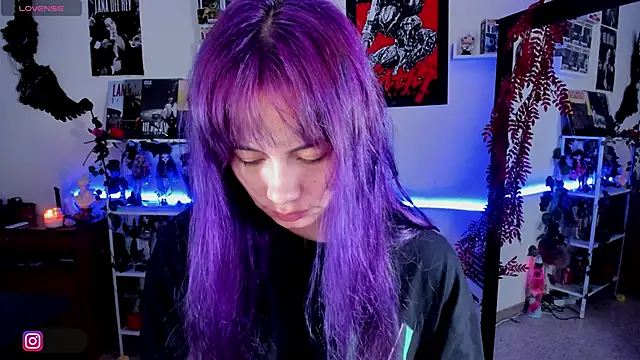 Snapshot of _sakae_ chatting on 10/05/25, 09:18 sakae online show from 10/05/25, 09:18