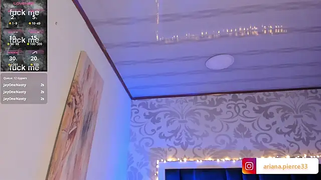 Ariana Pierce online show from 03/09/25, 07:12