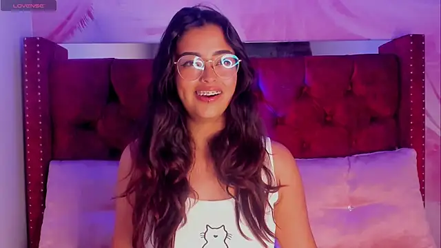 Ariana Pierce online show from 03/12/25, 05:57