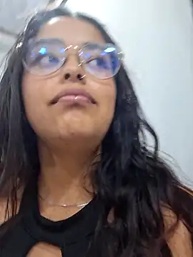 Ariana Pierce online show from 03/18/25, 07:41